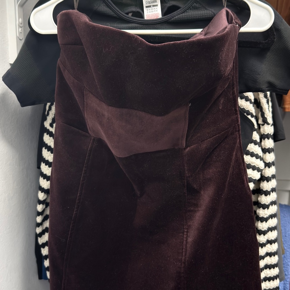 Elegant Velvet Kids Dress with Bow - Maroon - Picture 2 of 2